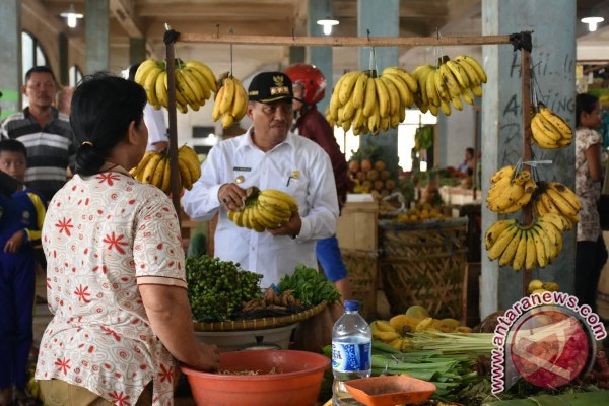 Walikota Tinjau Pedagang, Relokasi Pasar Gambir