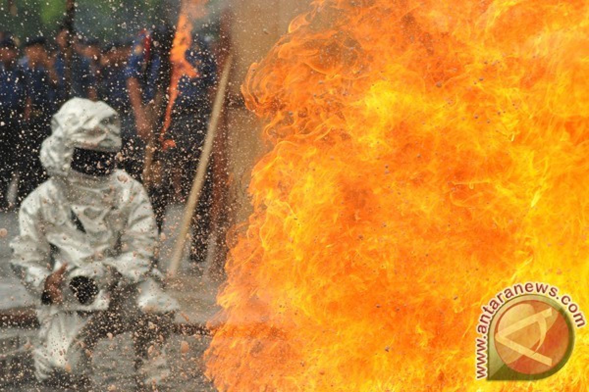 Direktur CIA sebut IS menggunakan dan mampu membuat senjata kimia