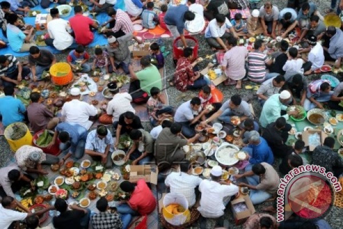 Melihat kemeriahan tradisi perayaan maulid di Aceh