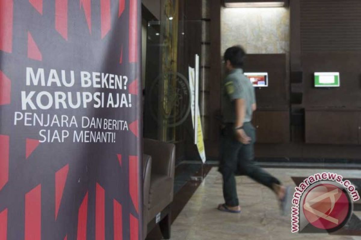 KPK geledah ruang kasubdit kasasi MA lebih dua jam