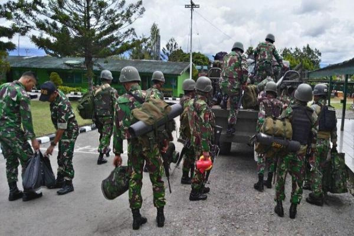 Kodim Jayawijaya terjunkan prajurit tangani longsor Tolikara