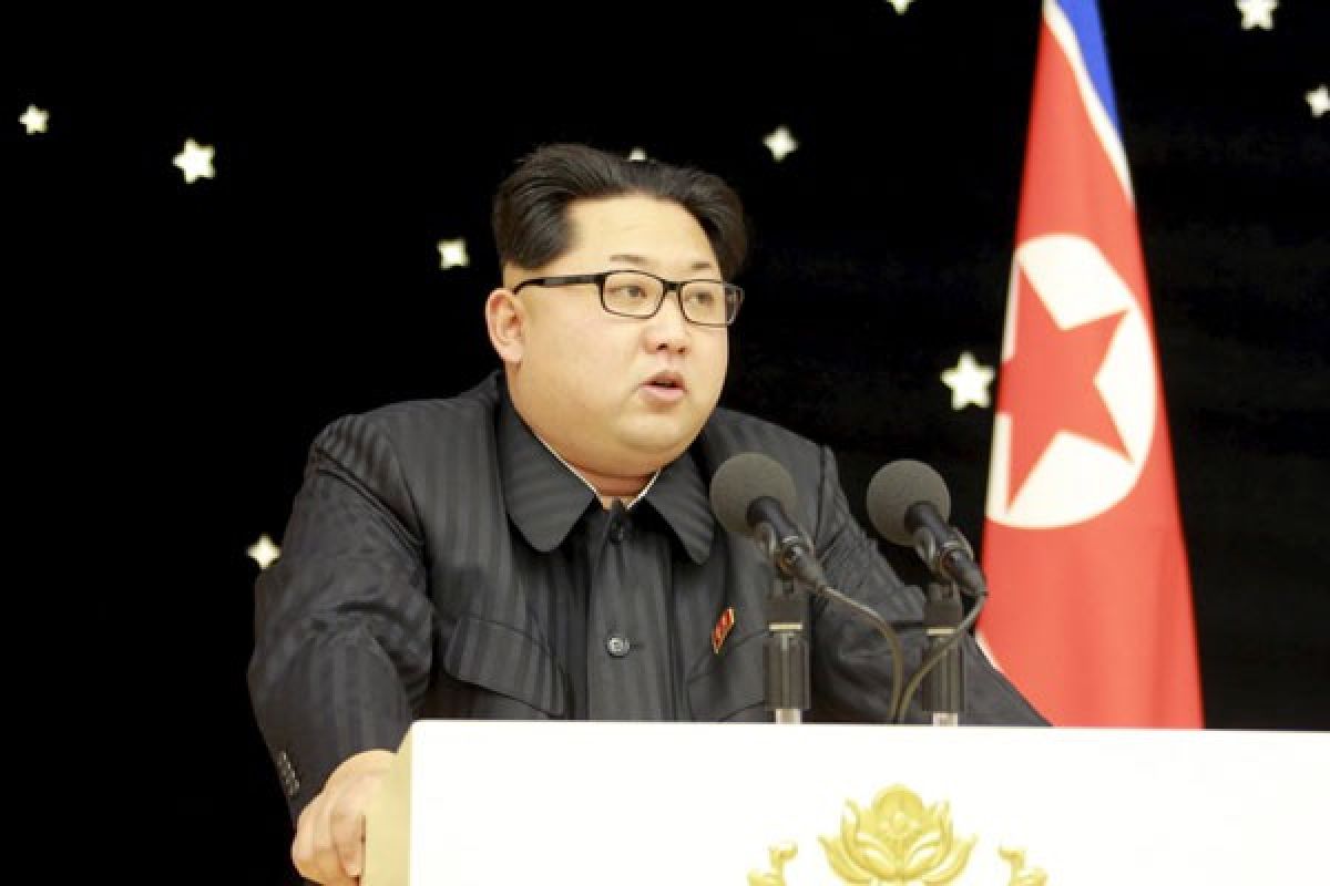 Istri pemimpin Korea Utara ikut saksikan latihan pertempuran udara
