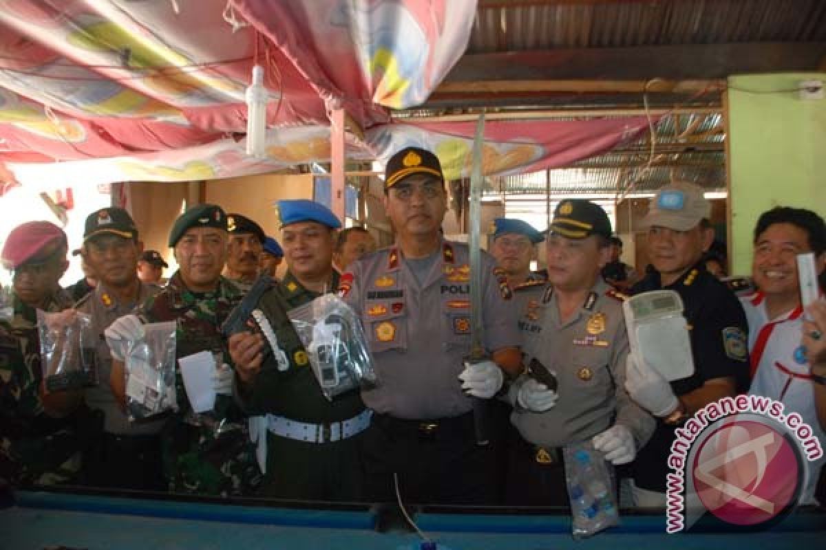 Polda Kepri Gerebek Kampung Sarang Narkoba Batam