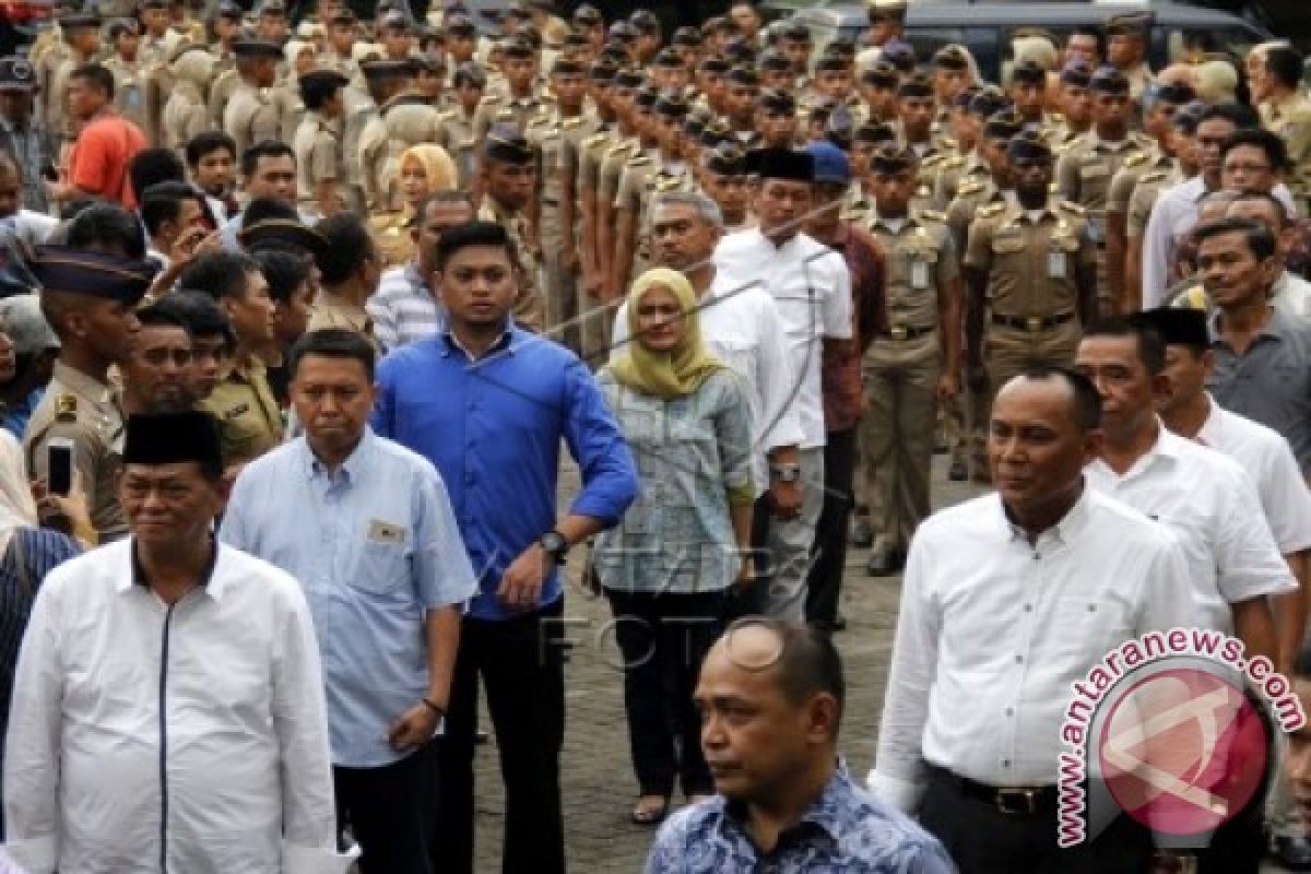 Sulsel Lantik Serentak 10 Pasangan Bupati-Wakil Bupati