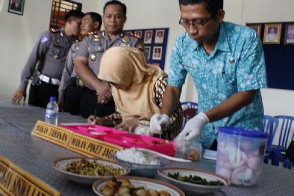 Polres-Dinkes Uji Sampel Makanan Tahanan