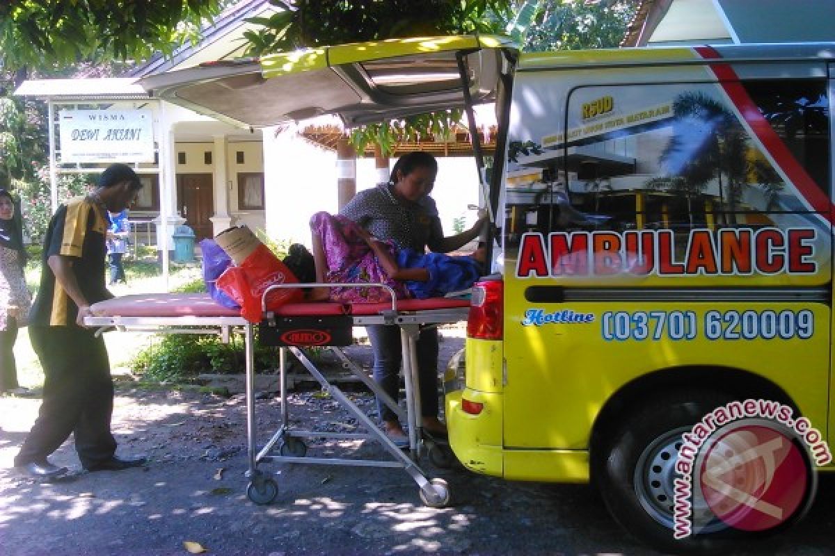 Nenek Sirosis Hati Terisolasi di Panti Sosial