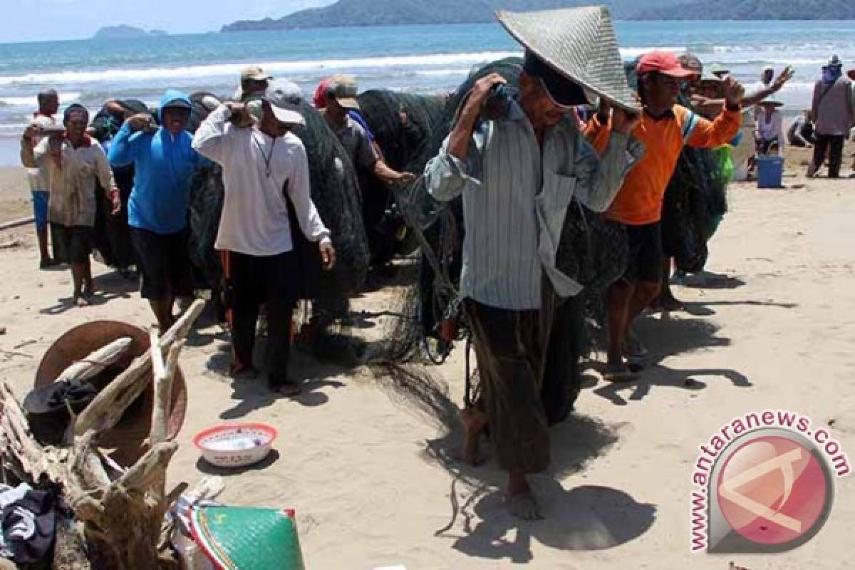 Disperinaker Trenggalek Mulai Sosialisasikan Kenaikan UMK 2019