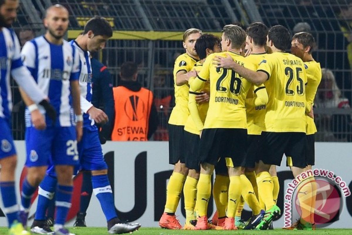 Dortmund bungkam Porto 2-0