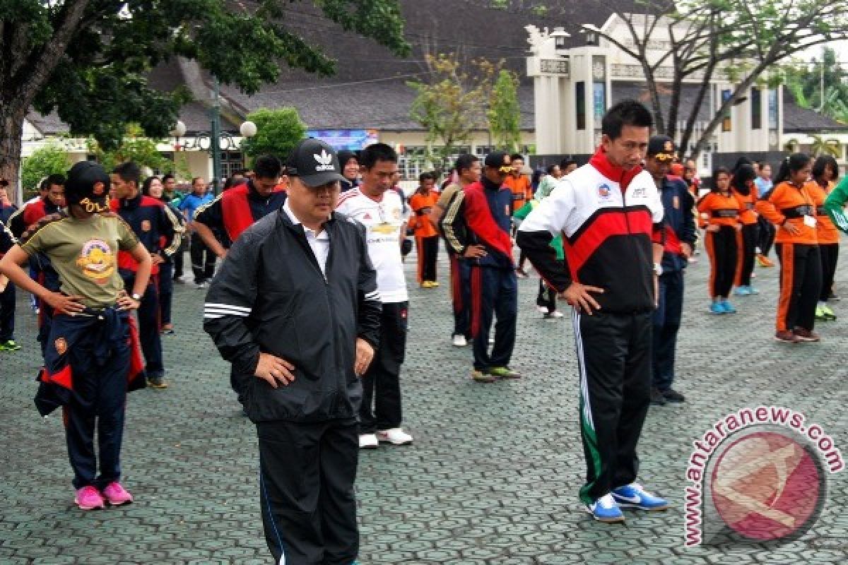 Sekwan Barito Utara Tuan Rumah Senam Bersama 