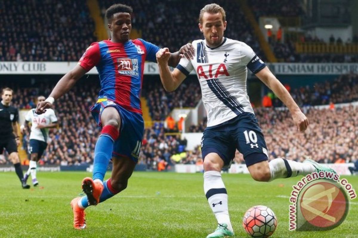 Palace tendang Tottenham dari Piala FA