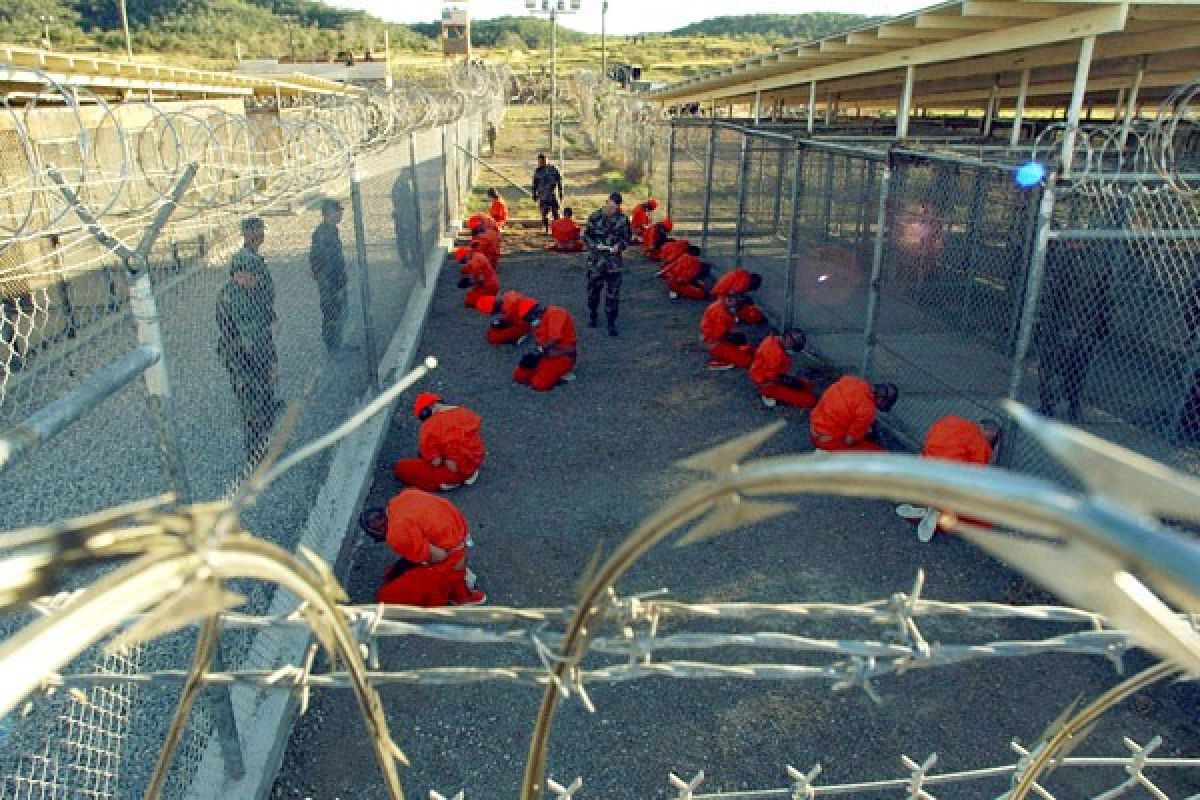 Seorang tahanan Guantanamo dipindahkan ke Arab Saudi