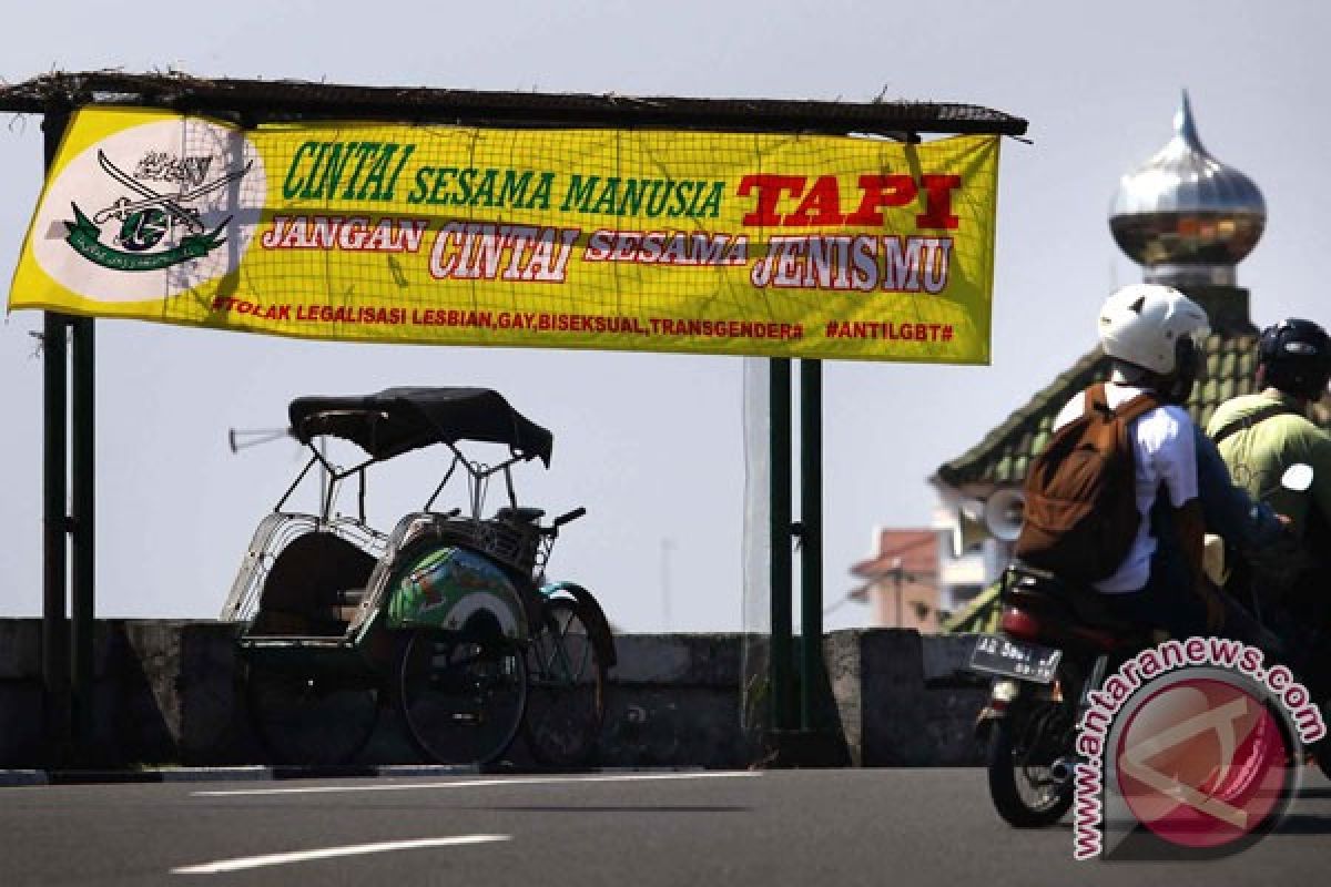 Gerakan sosial perlu dibentuk hapus "LGBT"