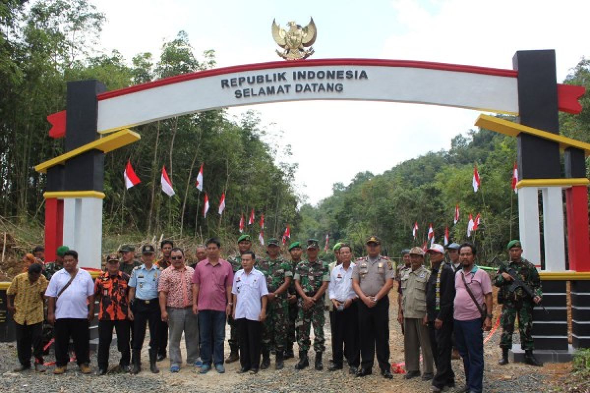 TNIi Bersama Rakyat Lindungi NKRI