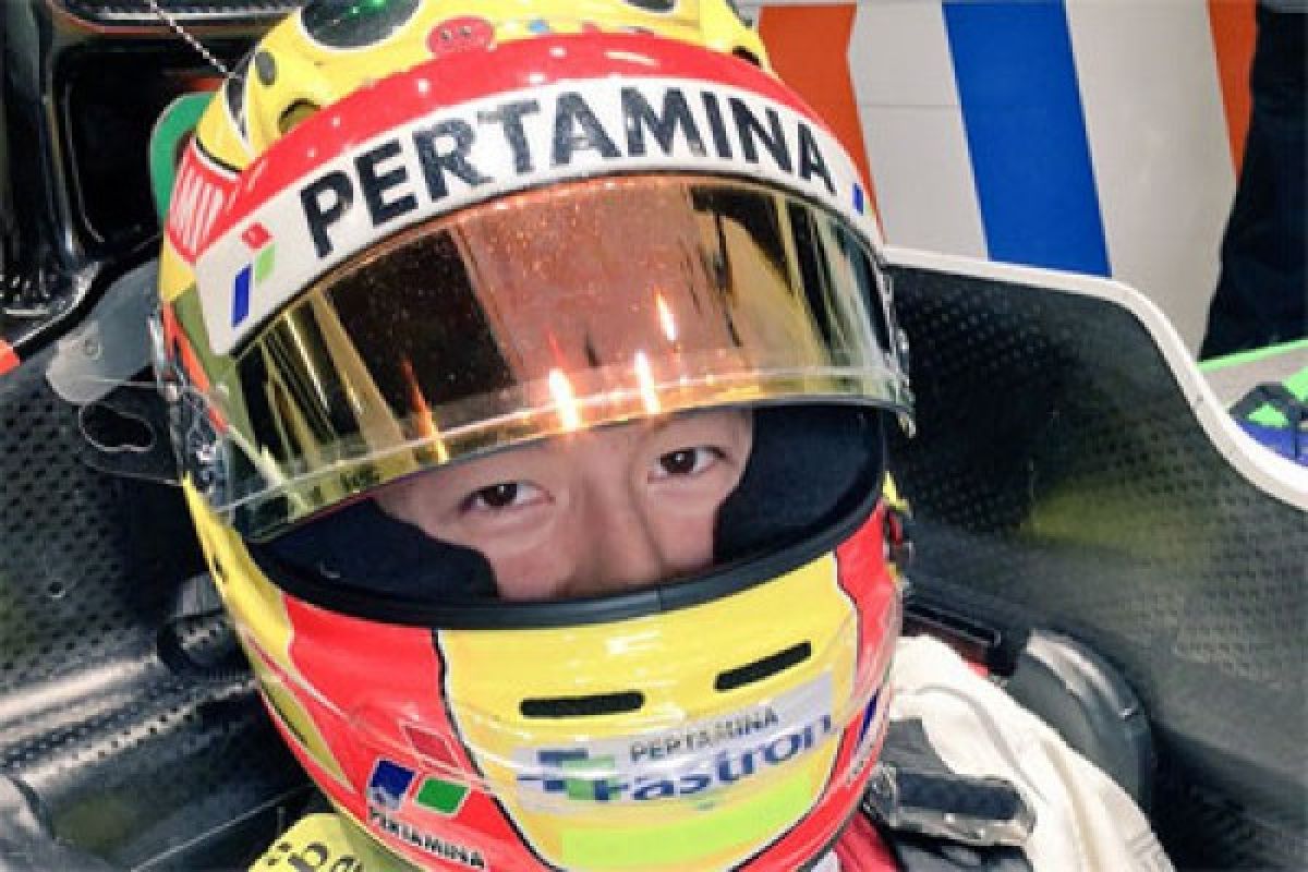 Rio Haryanto berharap bisa finis di Tiongkok