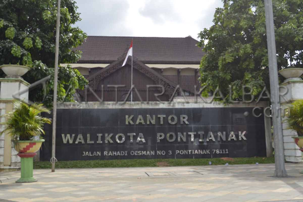 Pontianak Ancam Cabut Izin Gudang Timbun Sembako