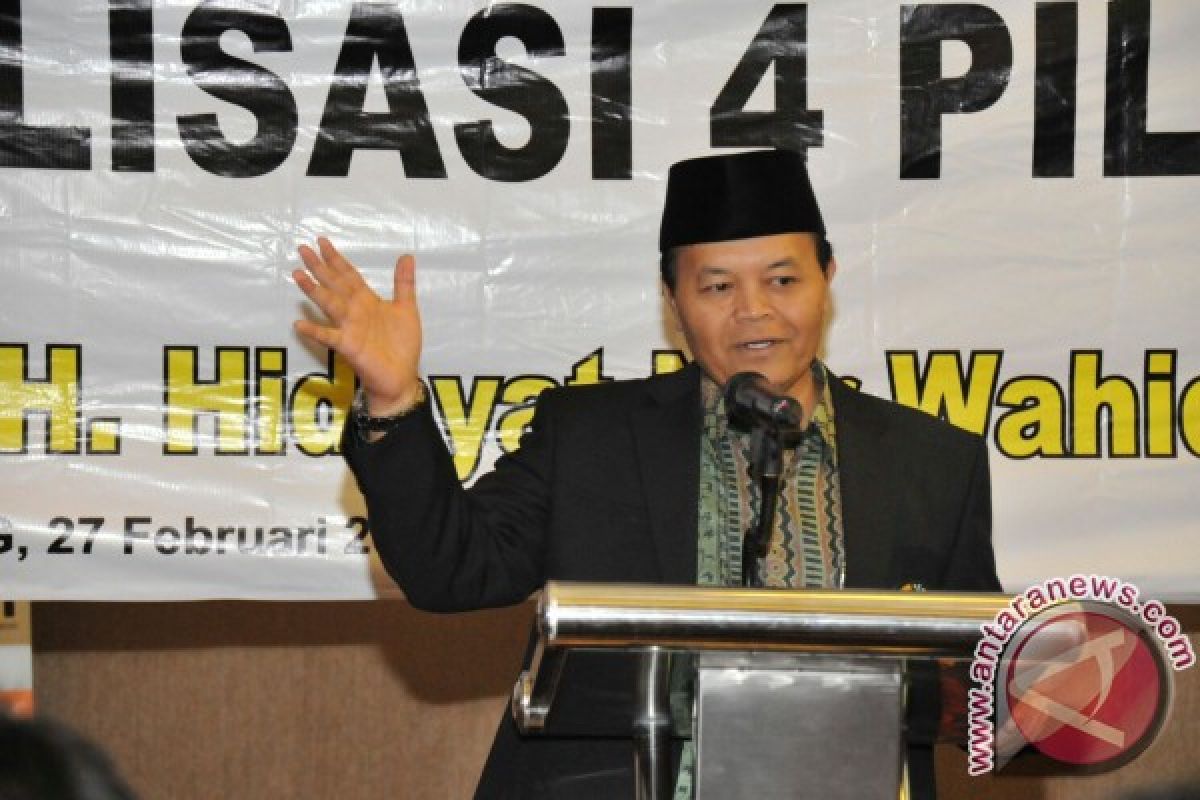 Hidayat Nur Wahid sebut kunker fiktif DPR peringatan keras