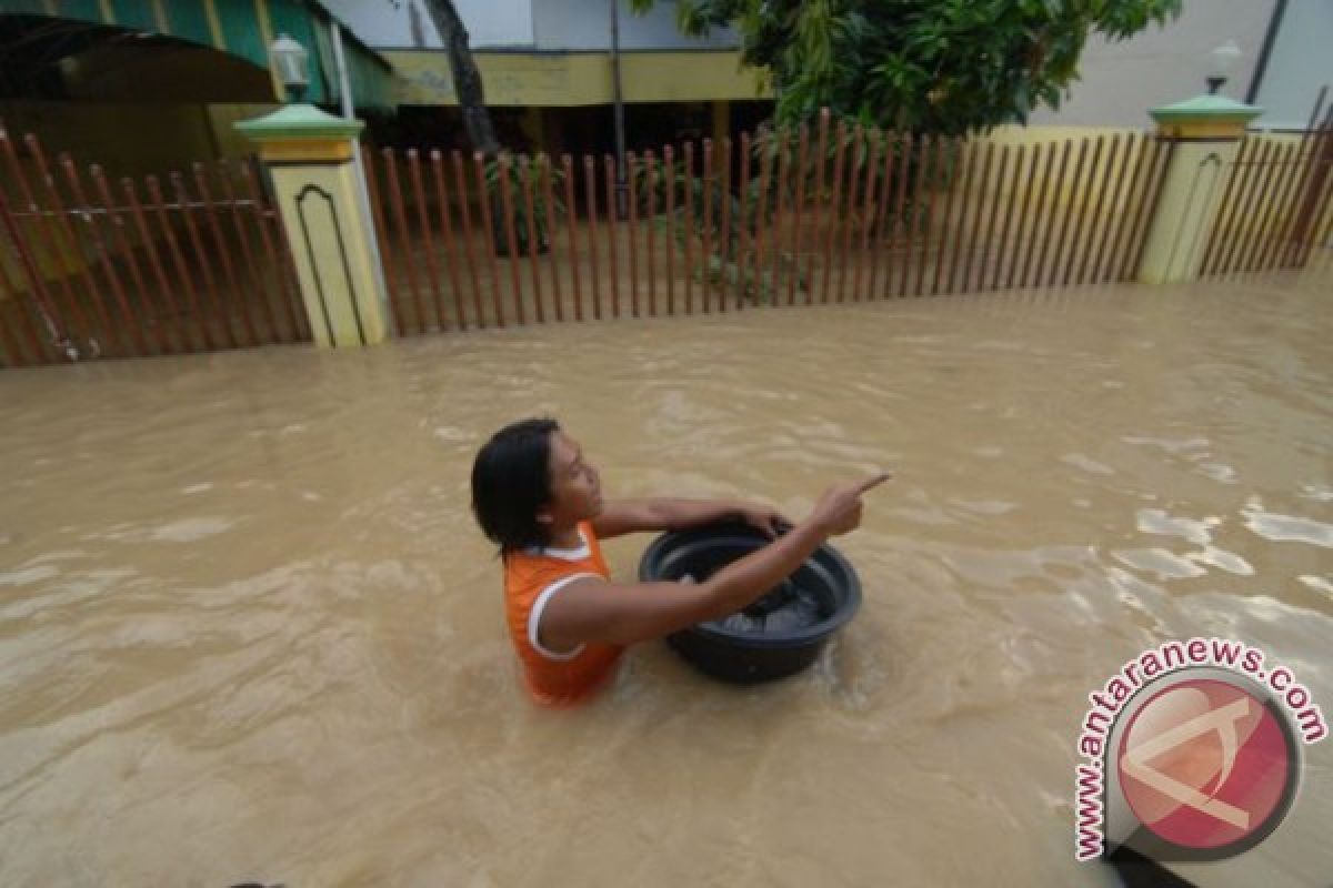 DPRD Jatim Usul Pusat Pemerintahan Sampang Dipindah