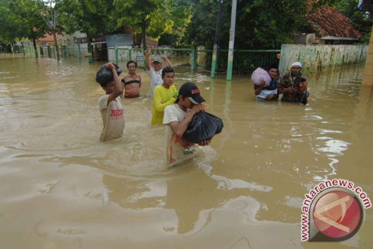 Kota Sampang dilanda banjir