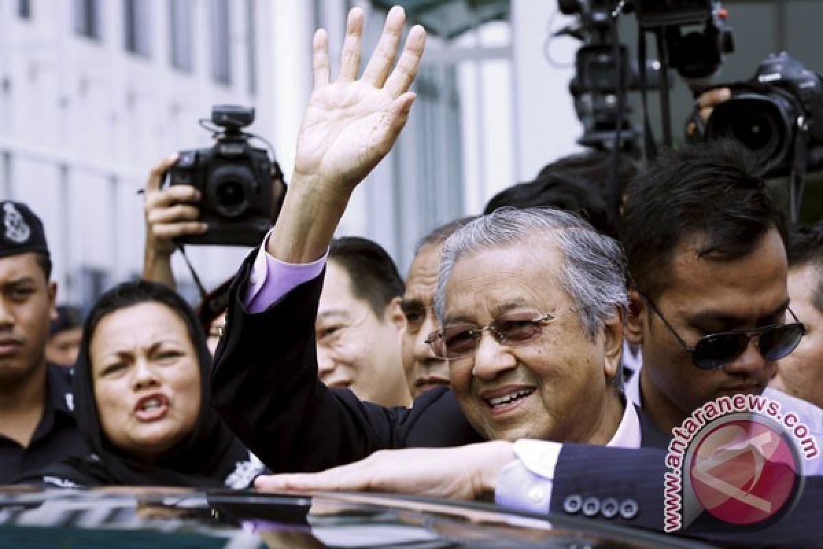 Mahathir Mohamad Tinggalkan UMNO Karena Dukung Korupsi