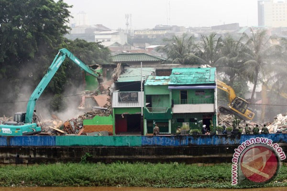 Proses pembersihan Kalijodo ditargetkan rampung tiga hari