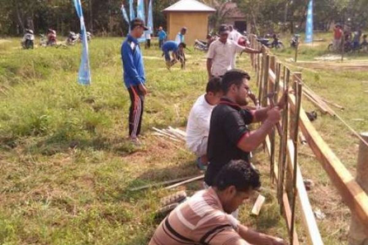 KNPI Kampar Gelar Kerja Bakti di Kuok