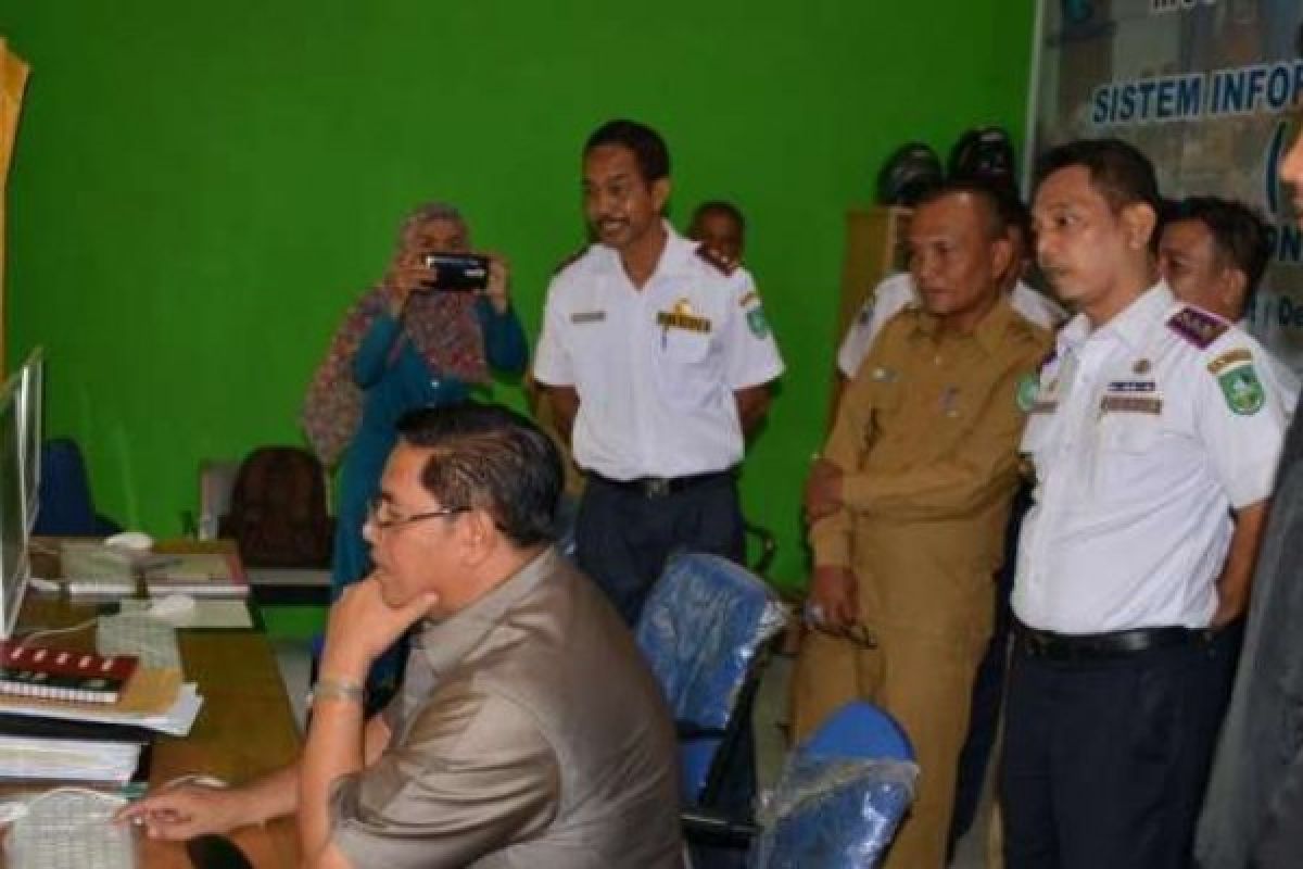 Pj Bupati Bengkalis Ingin Seluruh Desa Jadi Dedemit? Ini Maksudnya