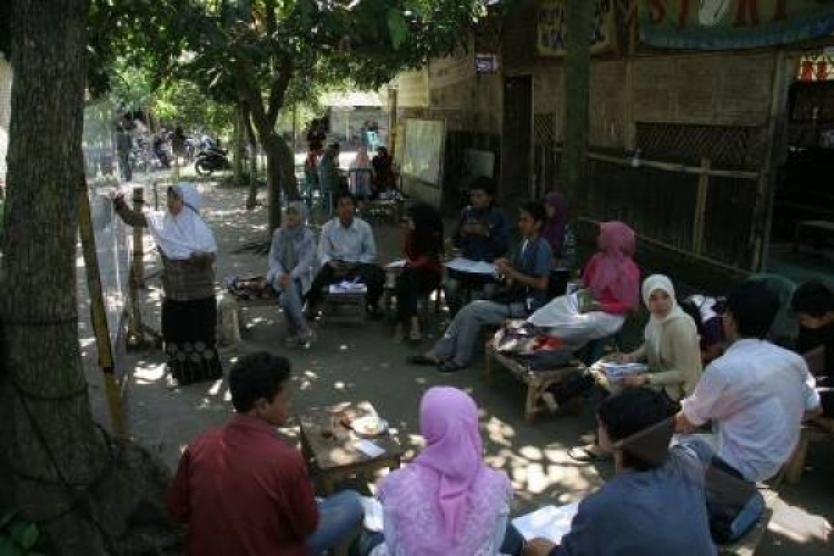 Warga Temanggung Rintis "Kampung Inggris"