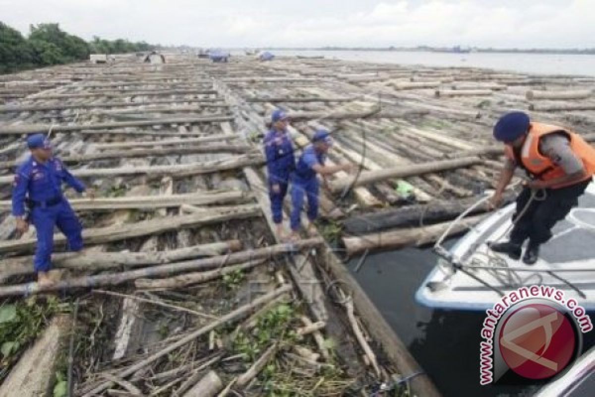 Anggota DPRD Barito Utara Bantah Terlibat "Illegal Logging"