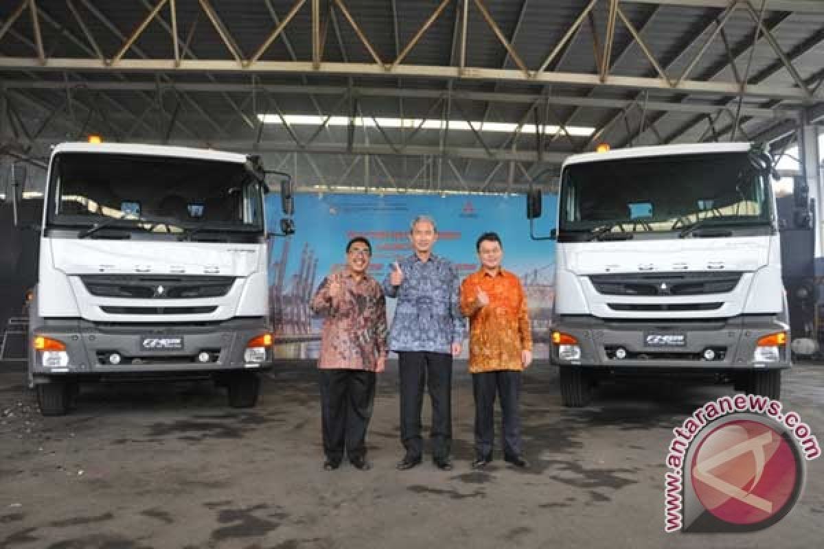 Mitsubishi luncurkan dua tractor head Fuso