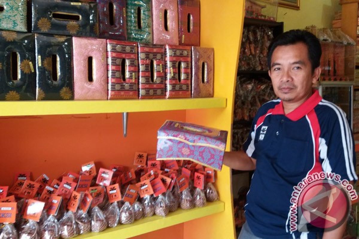 Kerajinan Sumsel bisa jadi cendera mata Asian Games 