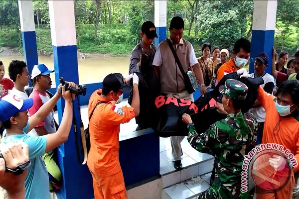 Anak Hanyut di Sungai Jember Ditemukan Meninggal