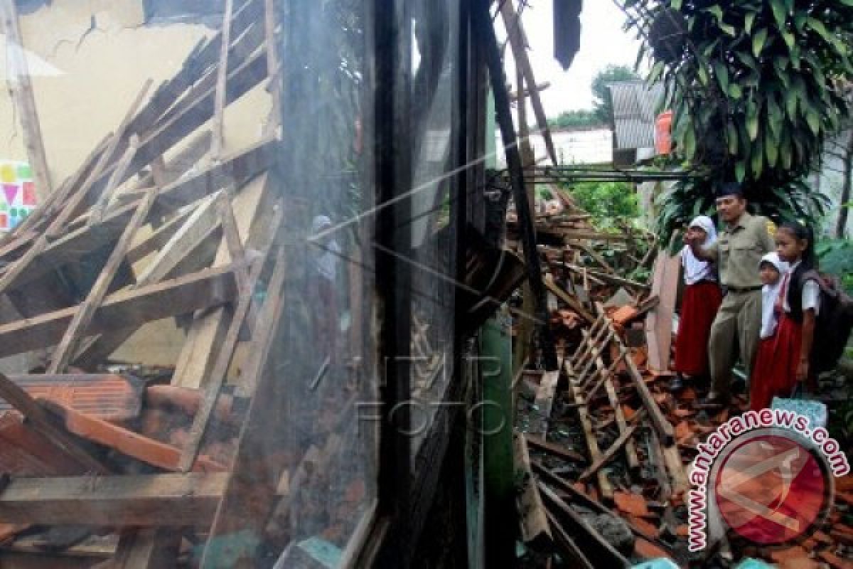 Pemkab Bogor Dinilai Lalai Atasi Sekolah Rusak