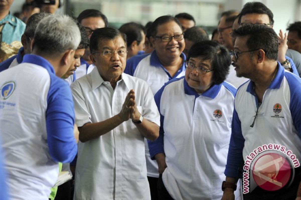 VP Kalla attends National Waste Day 2016 in Makassar