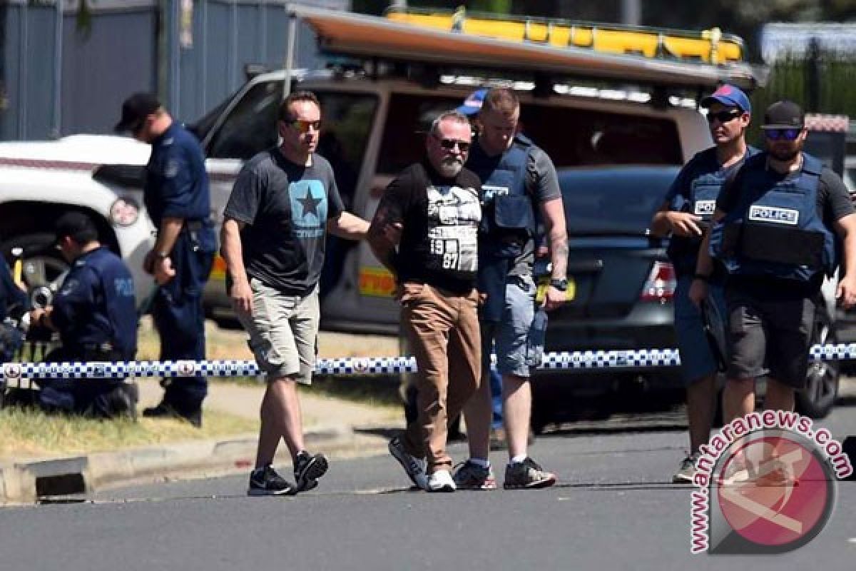 Polisi Australia borgol pria tersangkut penembakan