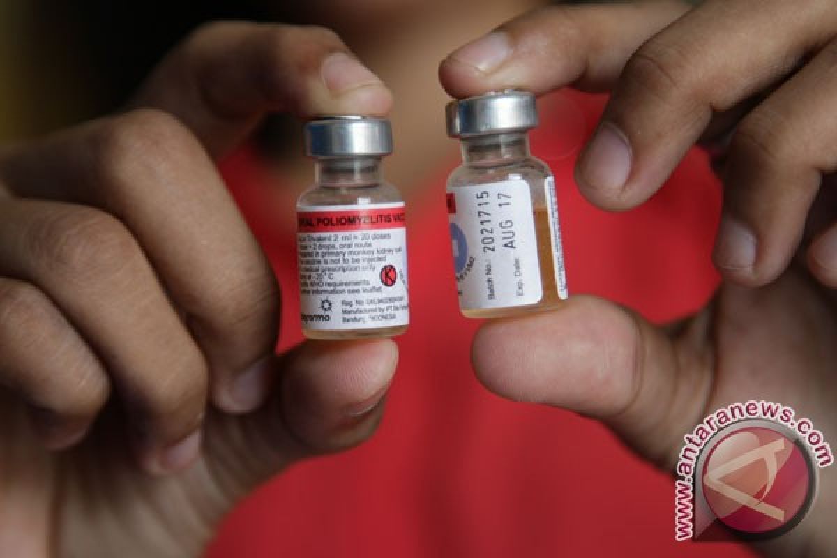 Dinkes Riau pantau peredaran vaksin palsu