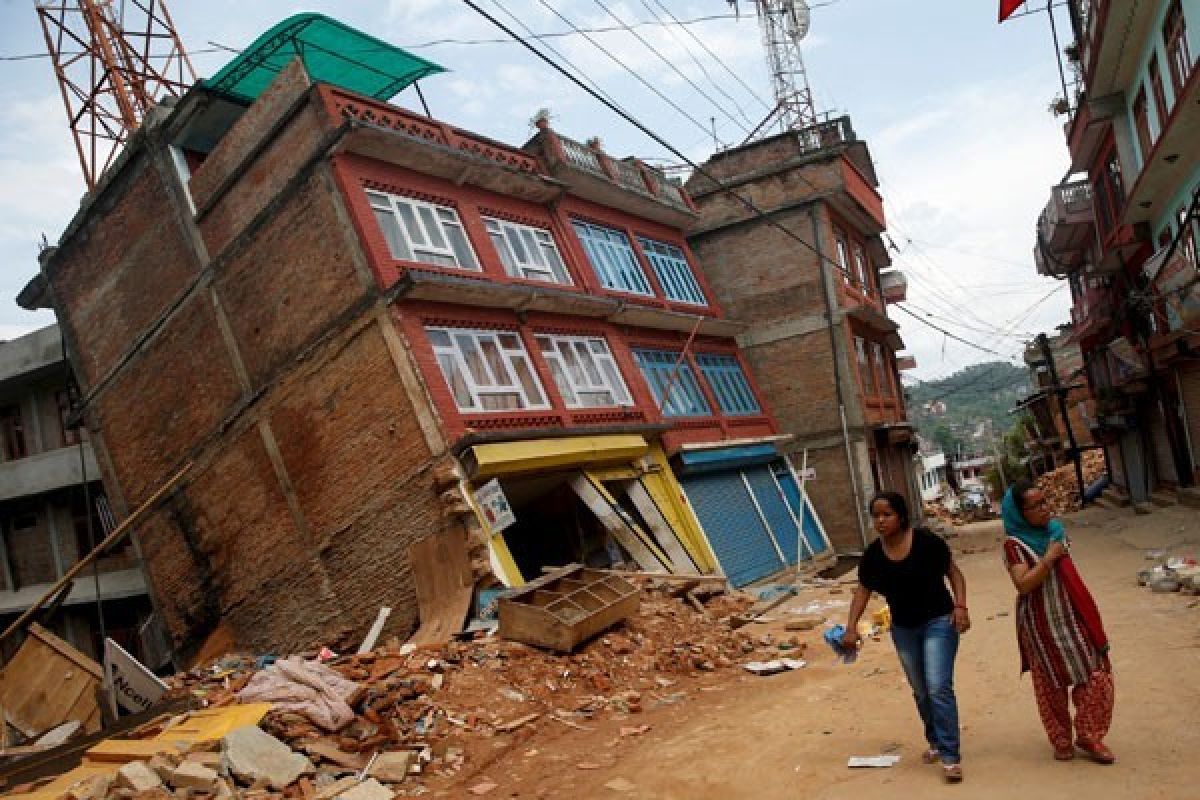 Nepal Kembali ke Bambu, Setelah Diluluhlantakkan Gempa Bumi