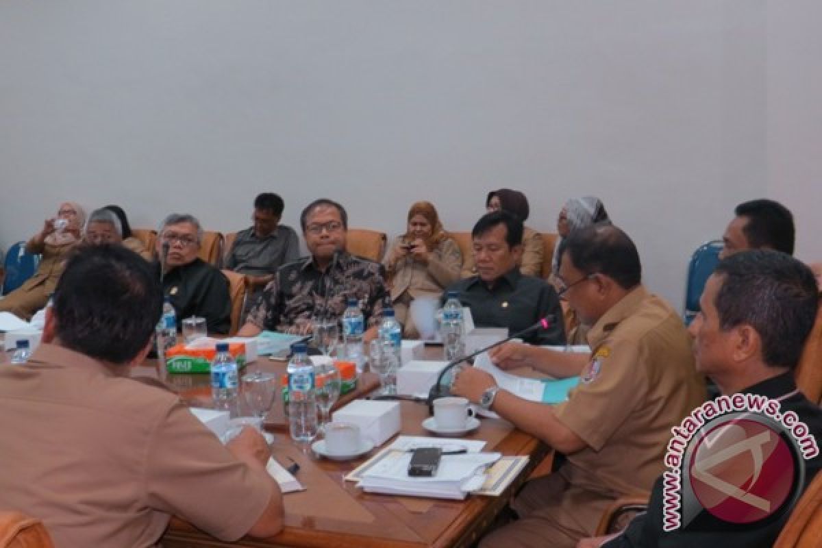 Bupati Terima Kunjungan Reses DPRD Sumut