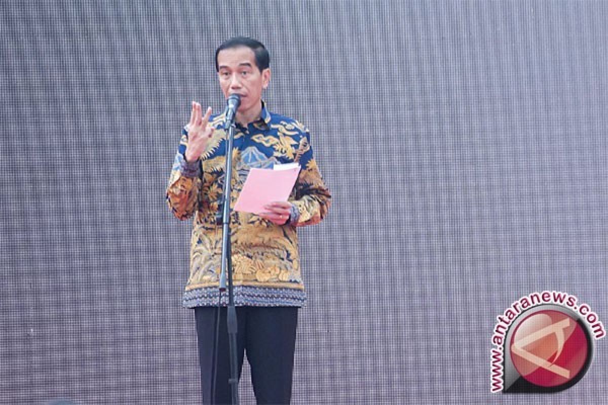 Presiden Jokowi minta masyarakat tidak takut MEA