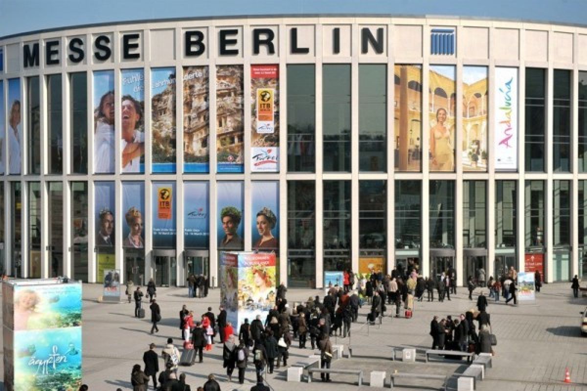 Wedang jahe diserbu pengunjung ITB Berlin