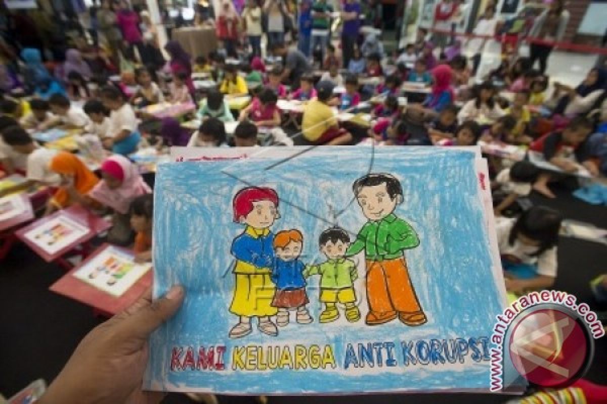 Tak gentar sebarkan ilmu antikorupsi ketika pandemi