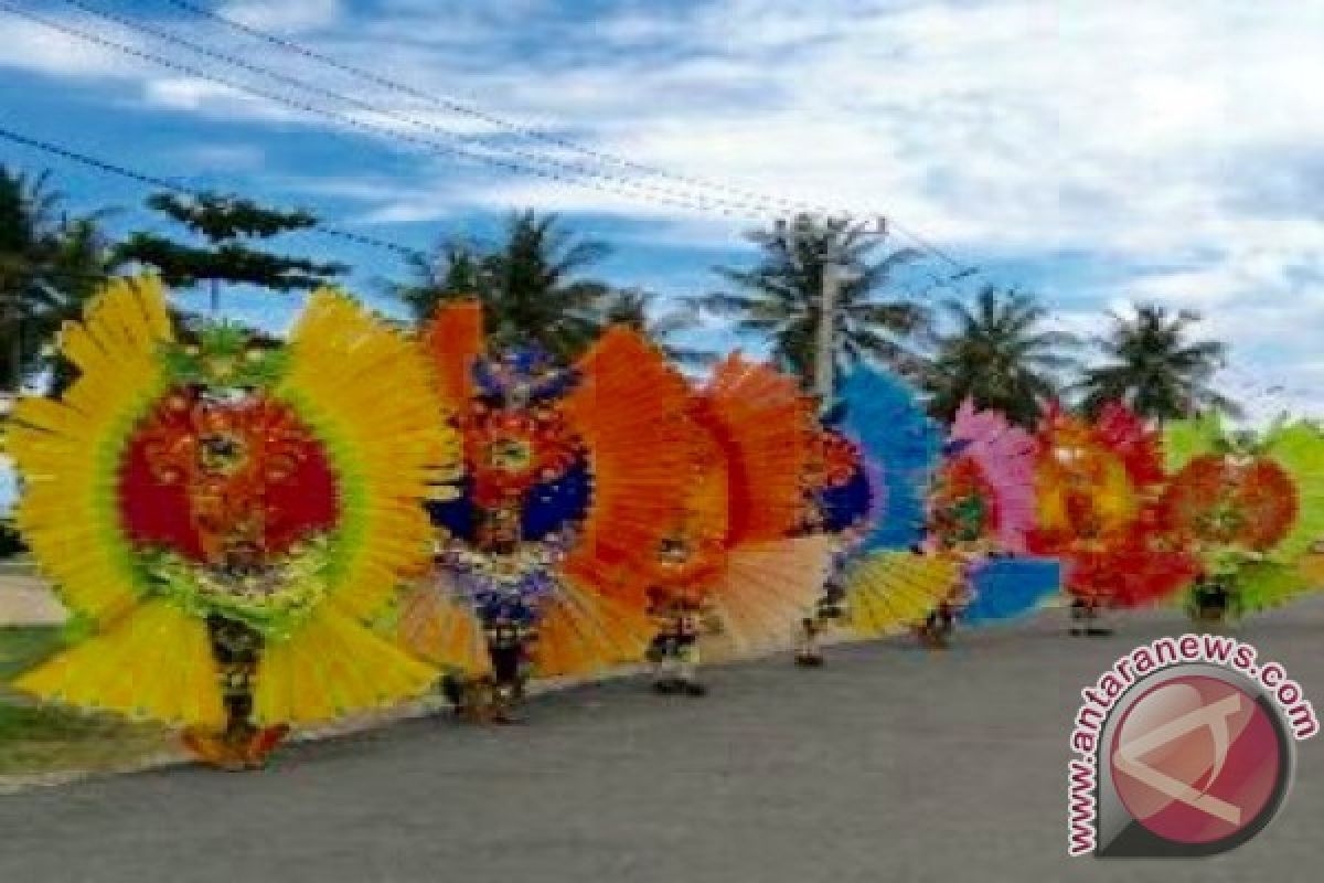 Kabupaten Parimo Juara I Karnaval Budaya
