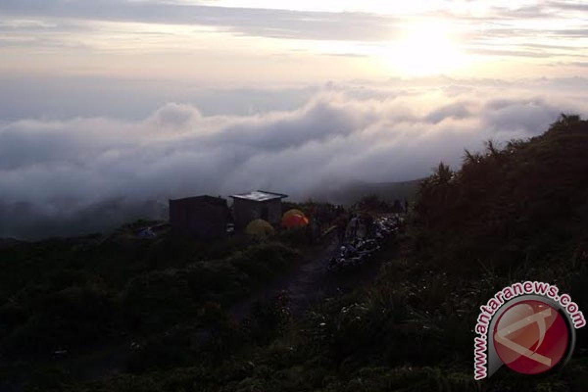 Gunung Kaba Bengkulu mulai diminati turis asing