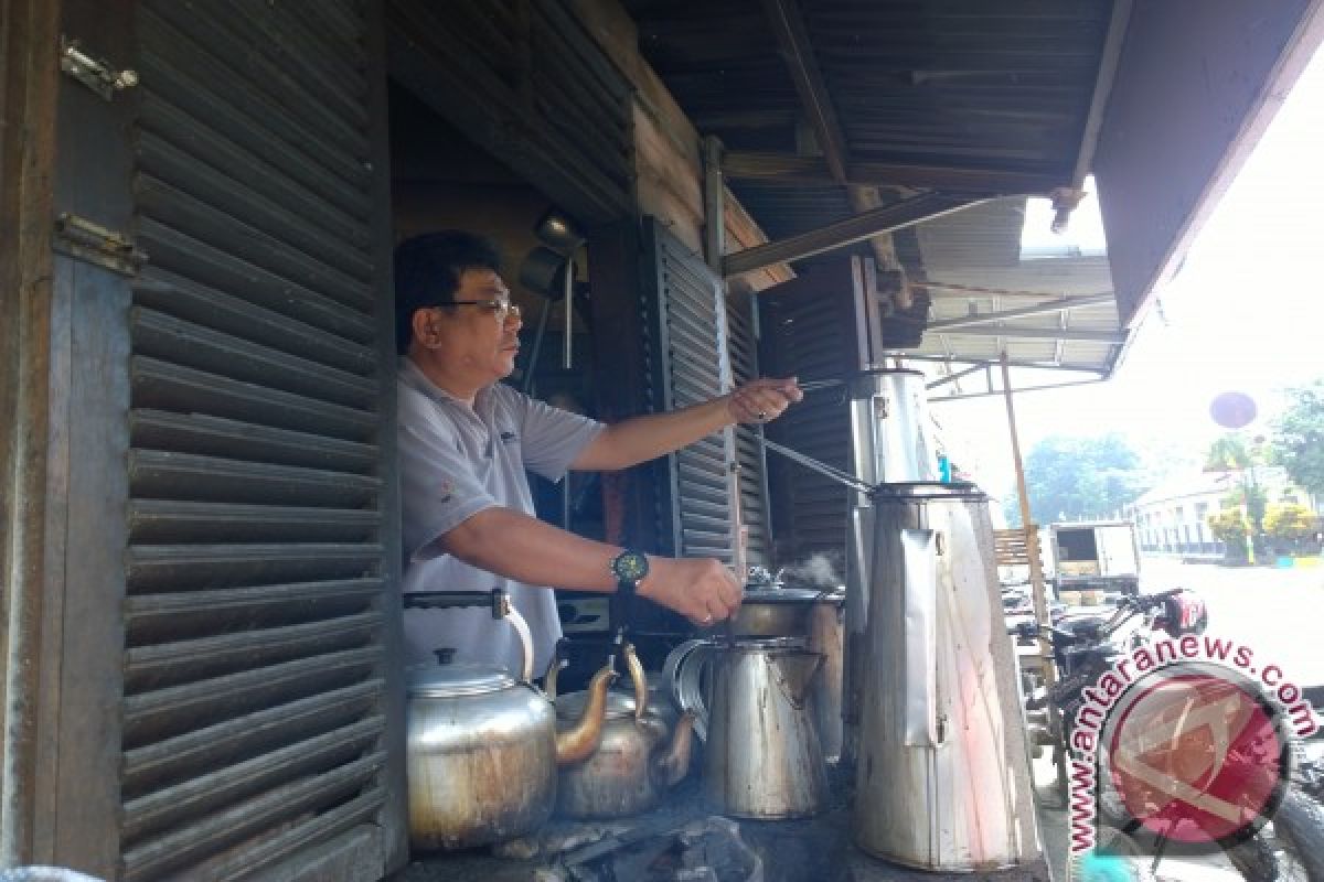 Kisah sukses Kopi Kong Djie