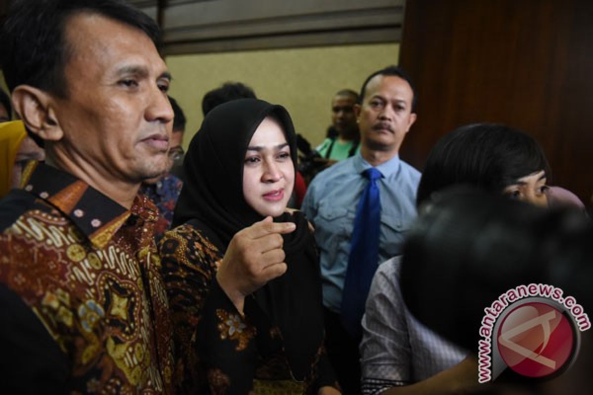 Gubernur Sumut non-aktif divonis tiga tahun penjara