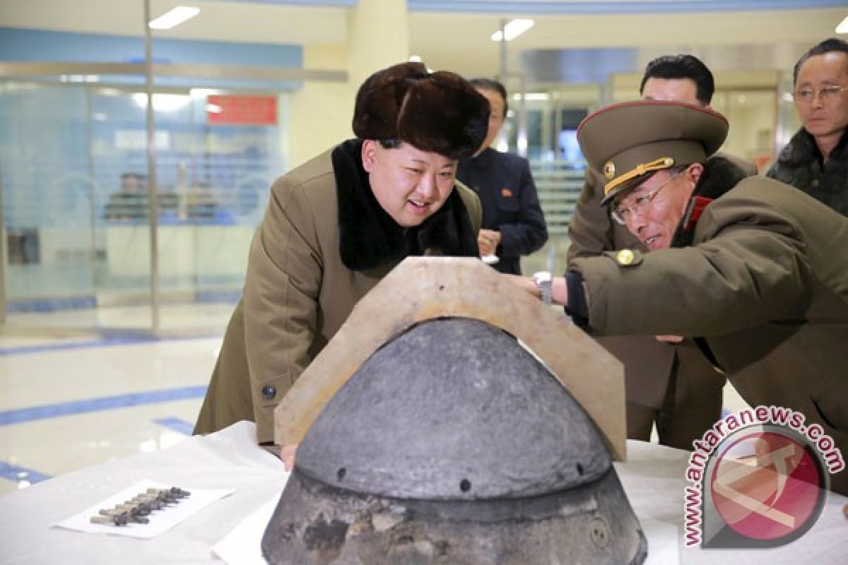 Korea Utara sebut rudal terbarunya bisa bawa hulu ledak nuklir