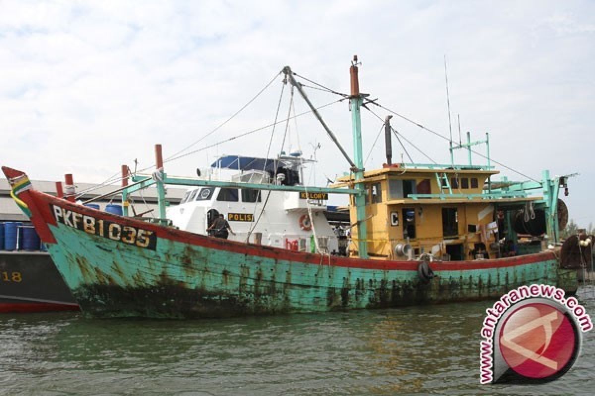 Aparat Keamanan Tangkap Kapal Ikan Asing