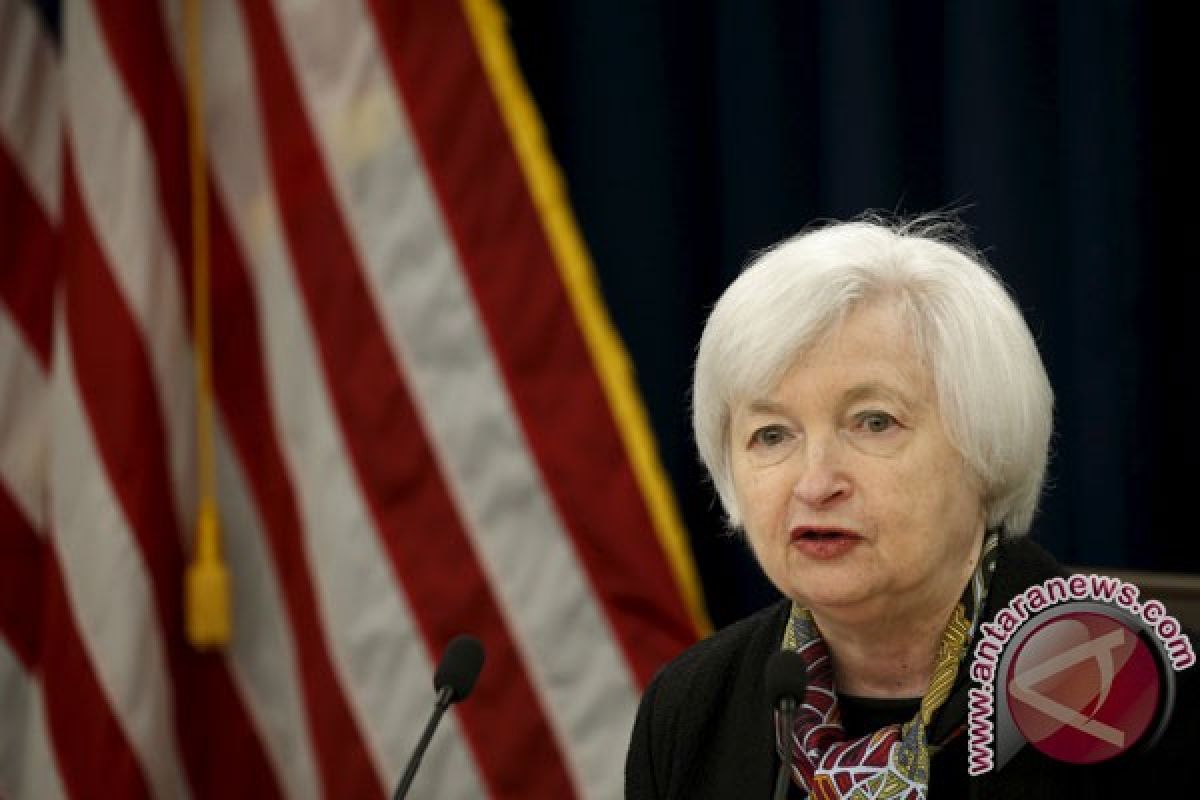 Dolar AS menguat dipicu komentar Yellen