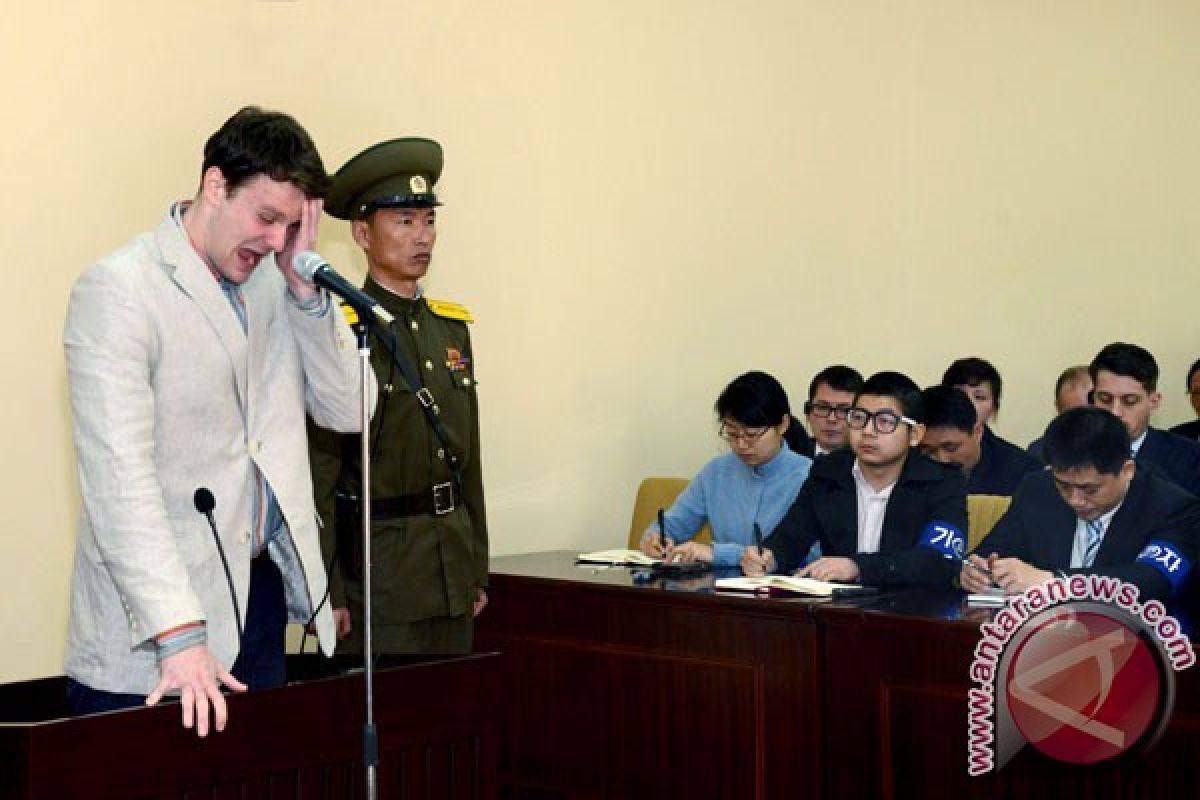 Korea Utara lepaskan warga AS setelah dipenjara 17 bulan