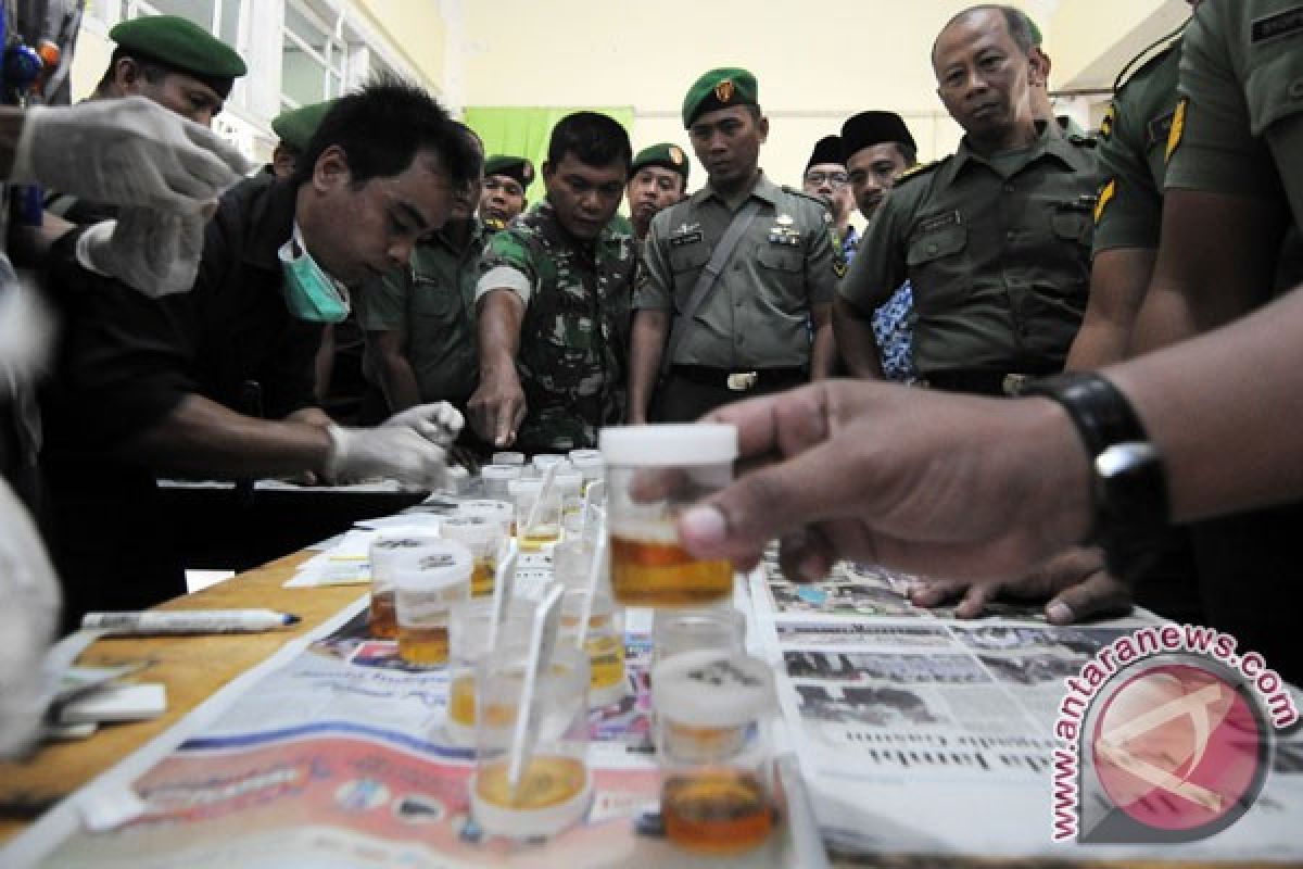 Gubernur Jambi minta kepala daerah dites urine