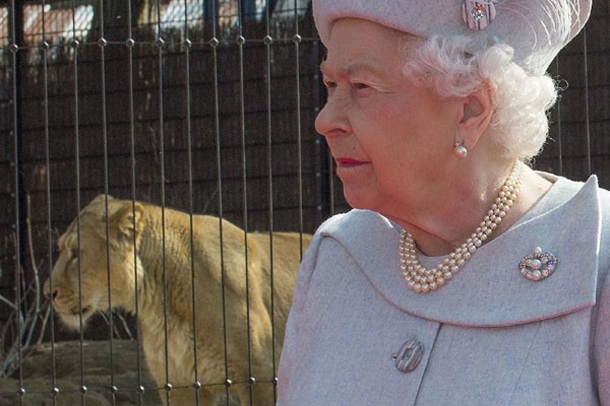 Ratu Elizabeth II peringati 65 tahun bertahta
